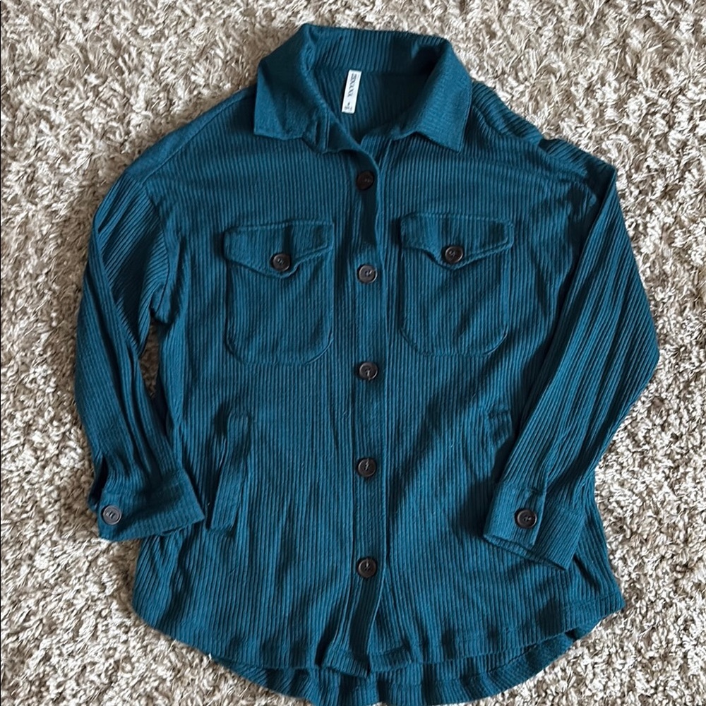 SNOW DAY SAVINGS! Zenana Outfitters Teal Ribbed Shirt